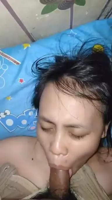 Sepongan Dan Desahan Tante